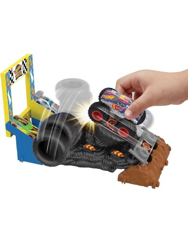 Hot Wheels Monster Truck Arena Smashers Smash Race Challenge